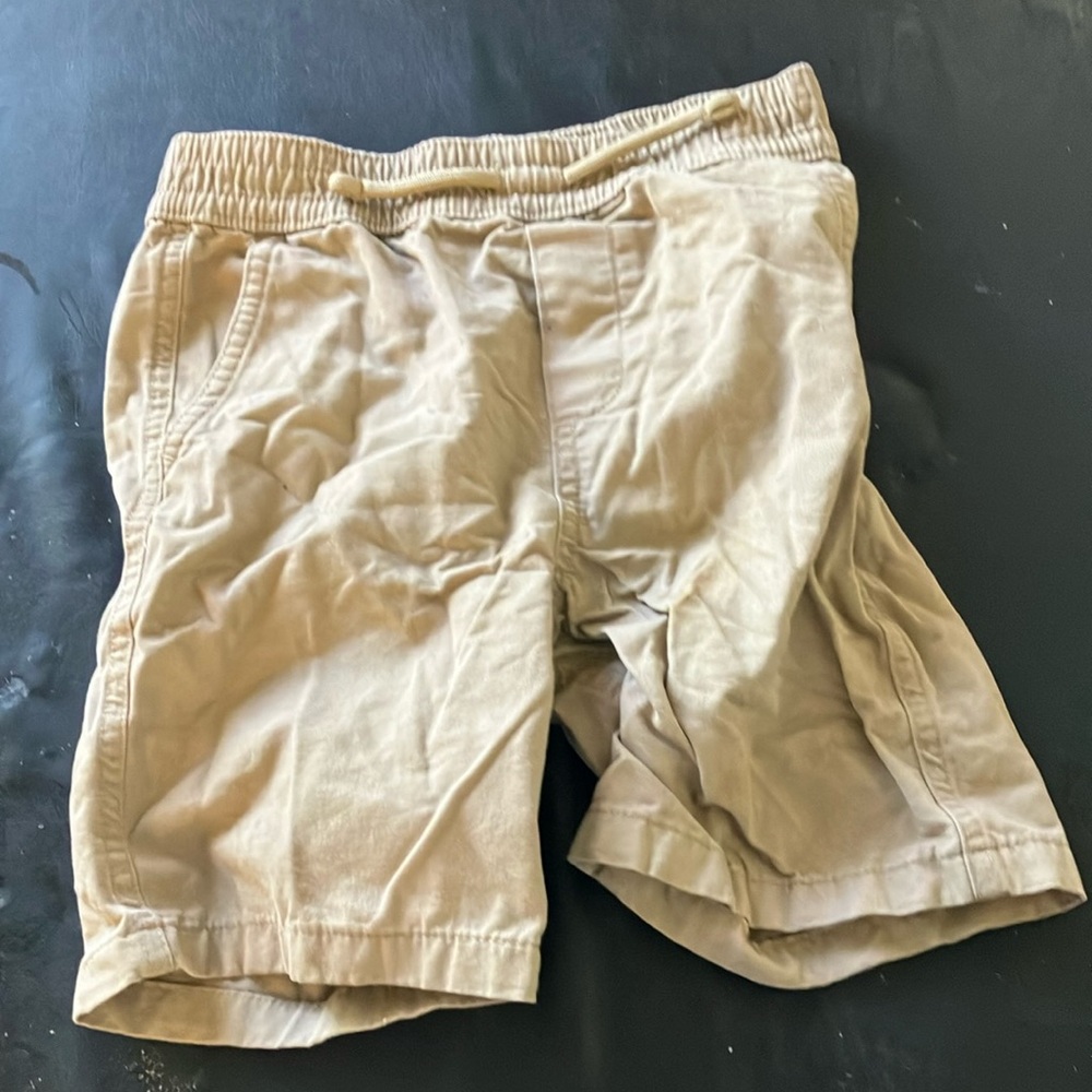 Garanimals shorts 4t
